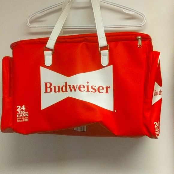 Budweiser cooler bag, fits 24, 355 ml cans. Never used. - Picture 1 of 6
